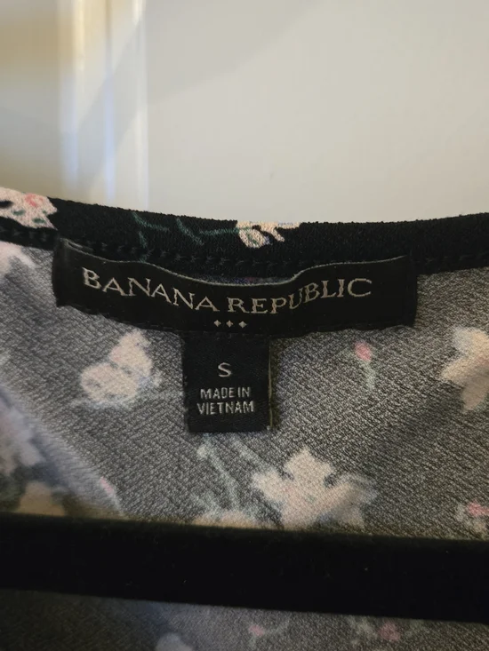 Banana Republic Black Midi Dress with Pink Floral Print - Picture 4 of 4